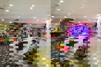 Sherwood Exclusive Lara