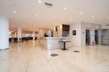Dazzler By Wyndham Buenos Aires San Martin
