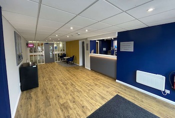 Days Inn By Wyndham Sedgemoor M5