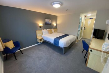 Days Inn By Wyndham Sedgemoor M5