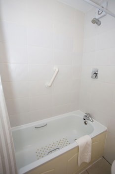 Brandon House Hotel