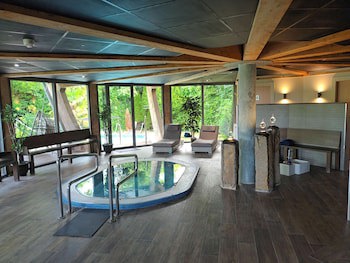 Brandon House Hotel