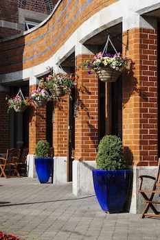 Brandon House Hotel