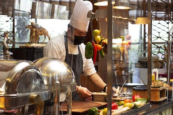 Holiday Inn Kuwait, An Ihg Hotel