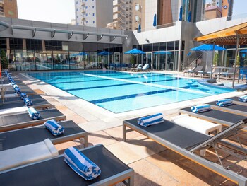 Holiday Inn Kuwait, An Ihg Hotel