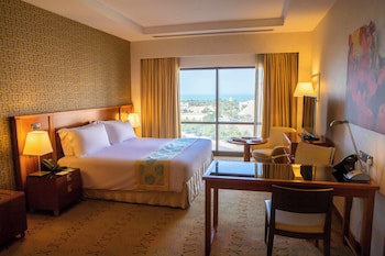 Holiday Inn Kuwait, An Ihg Hotel