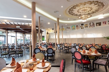 Holiday Inn Kuwait, An Ihg Hotel