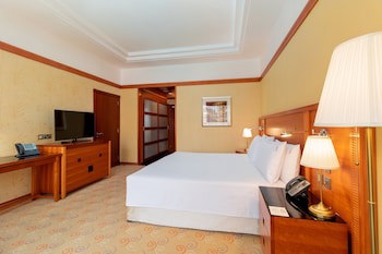Holiday Inn Kuwait, An Ihg Hotel