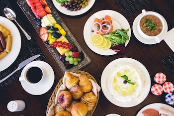 Holiday Inn Kuwait, An Ihg Hotel