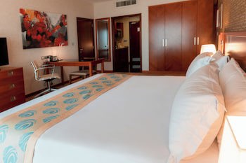 Holiday Inn Kuwait, An Ihg Hotel