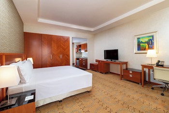 Holiday Inn Kuwait, An Ihg Hotel