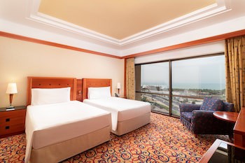 Holiday Inn Kuwait, An Ihg Hotel