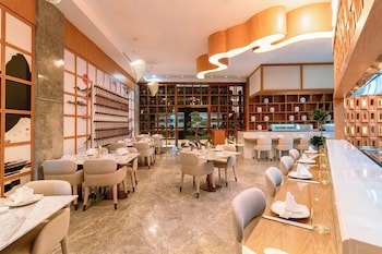 Holiday Inn Kuwait, An Ihg Hotel