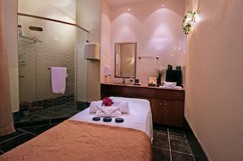 Holiday Inn Kuwait, An Ihg Hotel