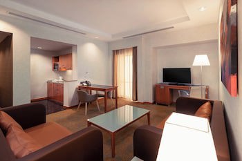 Holiday Inn Kuwait, An Ihg Hotel