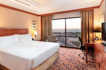 Holiday Inn Kuwait, An Ihg Hotel