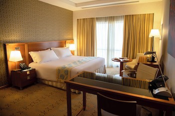 Holiday Inn Kuwait, An Ihg Hotel