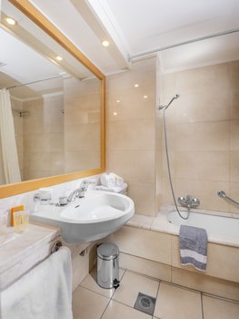 Athineon Hotel galeri fotoğrafı