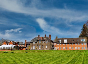 Pilgrim Hotel