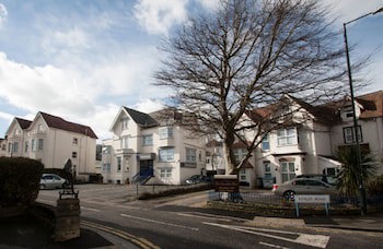 Brooklands Hotel