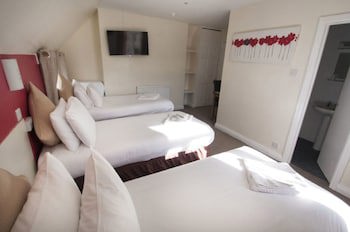 Brooklands Hotel