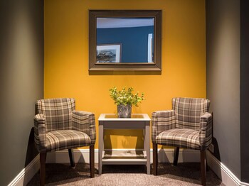 The Bridge House, Bw Signature Collection
