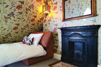 Brooks Guesthouse