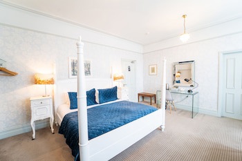 Brooks Guesthouse