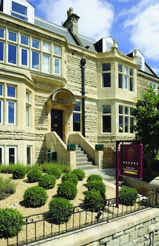 Brooks Guesthouse