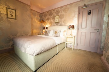 Brooks Guesthouse