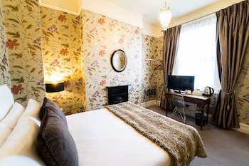 Brooks Guesthouse