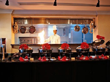 Arabian Courtyard Hotel & Spa