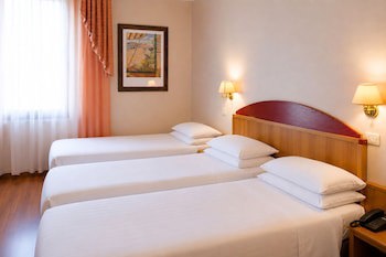 Phi Hotel Ambra galeri fotoğrafı