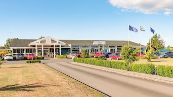 Copthorne Resort Solway Park