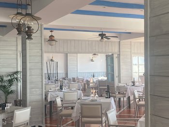Bahia Serena - Adults Only