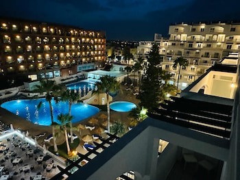 Bahia Serena - Adults Only