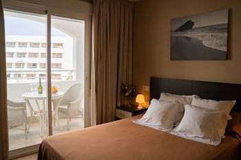 Bahia Serena - Adults Only