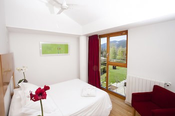 Tierra De Biescas Hotel