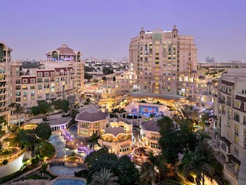 Swissotel Al Murooj Dubai galeri fotoğrafı