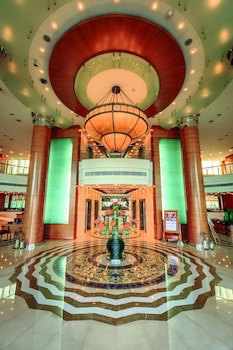 Swissotel Al Murooj Dubai galeri fotoğrafı