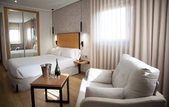 Hotel Sercotel Gran Fama