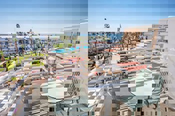 Louis Phaethon Beach