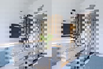 Louis Phaethon Beach