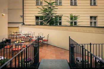 Hotel Caesar Prague galeri fotoğrafı