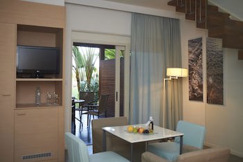 Capo Bay Hotel galeri fotoğrafı