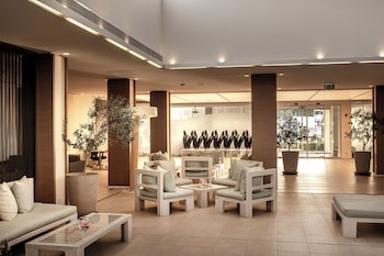 Capo Bay Hotel fotoğrafı