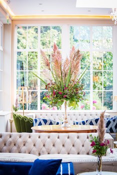 Cork's Vienna Woods Hotel And Villas