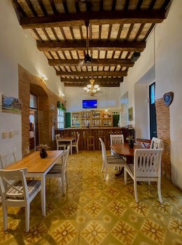 Dona Elvira Boutique Hotel