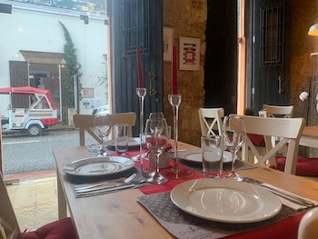 Dona Elvira Boutique Hotel