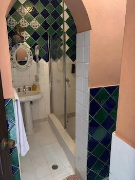 Dona Elvira Boutique Hotel